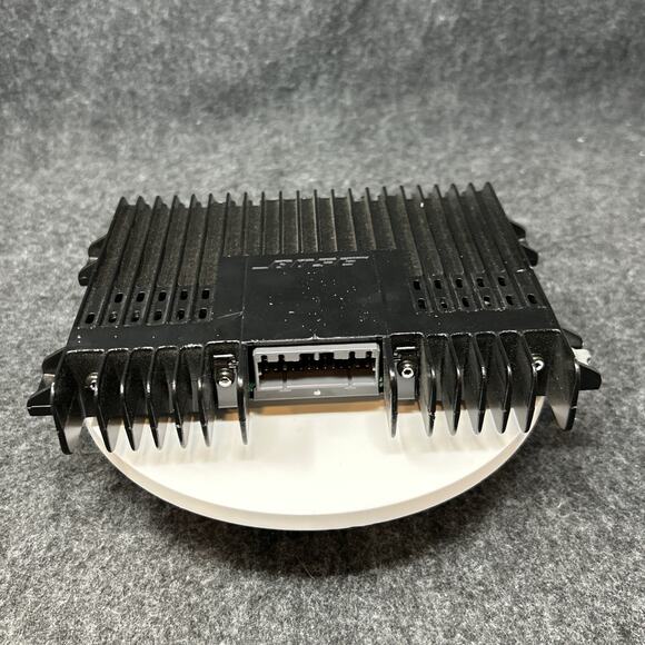 Vintage 1999 Bose Stereo Amplifier Amp 2441 Made In USA Untested / As-Is - Picture 6 of 10